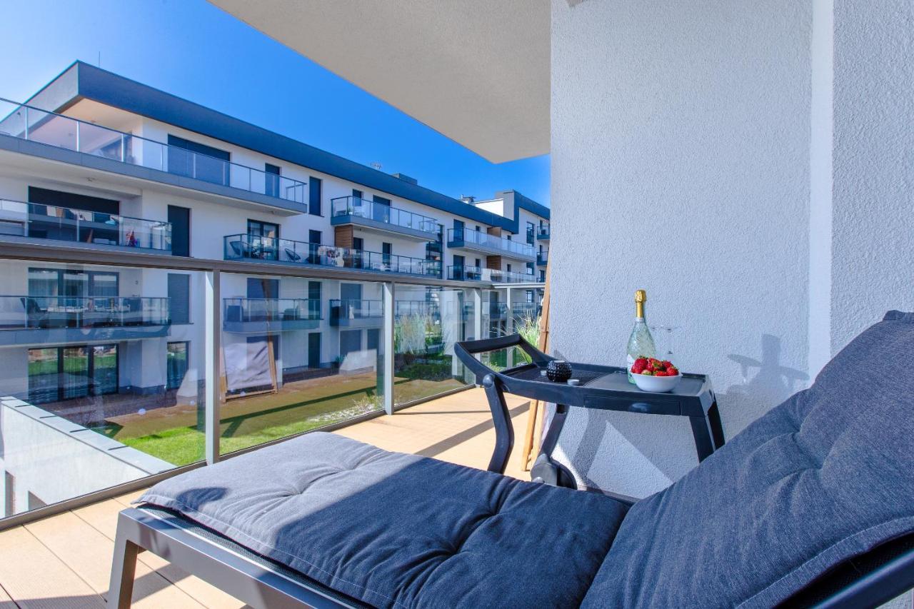 Apartament Linia Komfortu Gardenia Dziwnow Z Widokiem Na Morze Epapartamenty 외부 사진